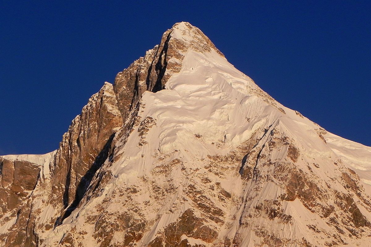 27 Sunrise On Phola Gangchen Close Up From Kong Tso Phola Gangchen (7716m) close up at sunrise from Kong Tso camp.